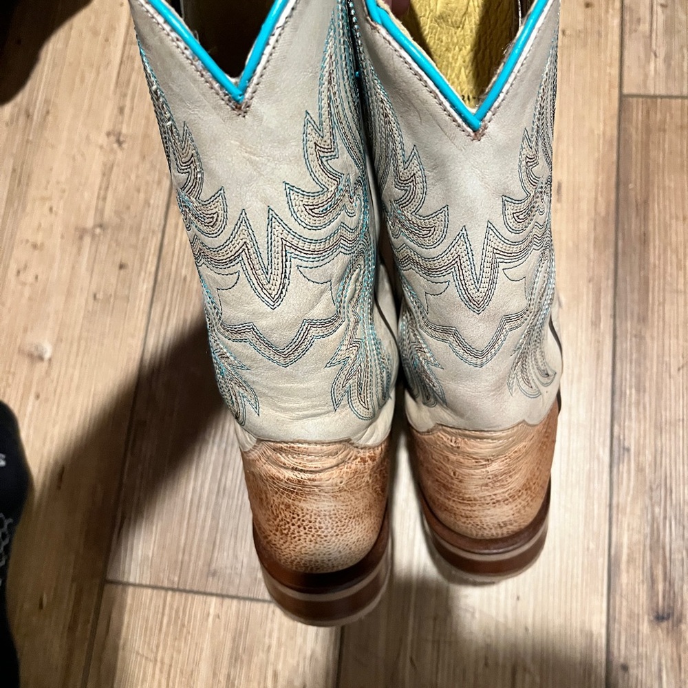 JUSTIN BOOTS WOMENS TAN SMOOTH OSTRICH WESTERN BOOTS SQUARE TOE SIZE 10 LIKE NEW - Picture 3 of 8